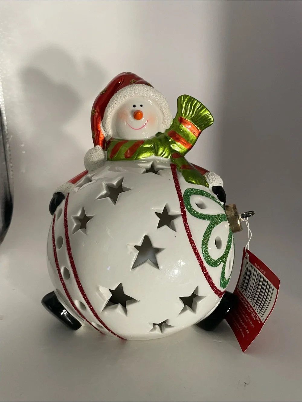 Christmas decoration lights up new tag boxed